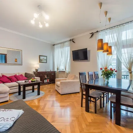 Apartment Apartament W Kamienicy Gdynia